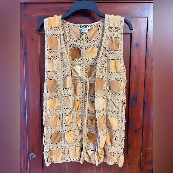 Vintage (90s) DKNY Jeans Crochet Patchwork Vest in Tan and Brown - Picture 2 of 12